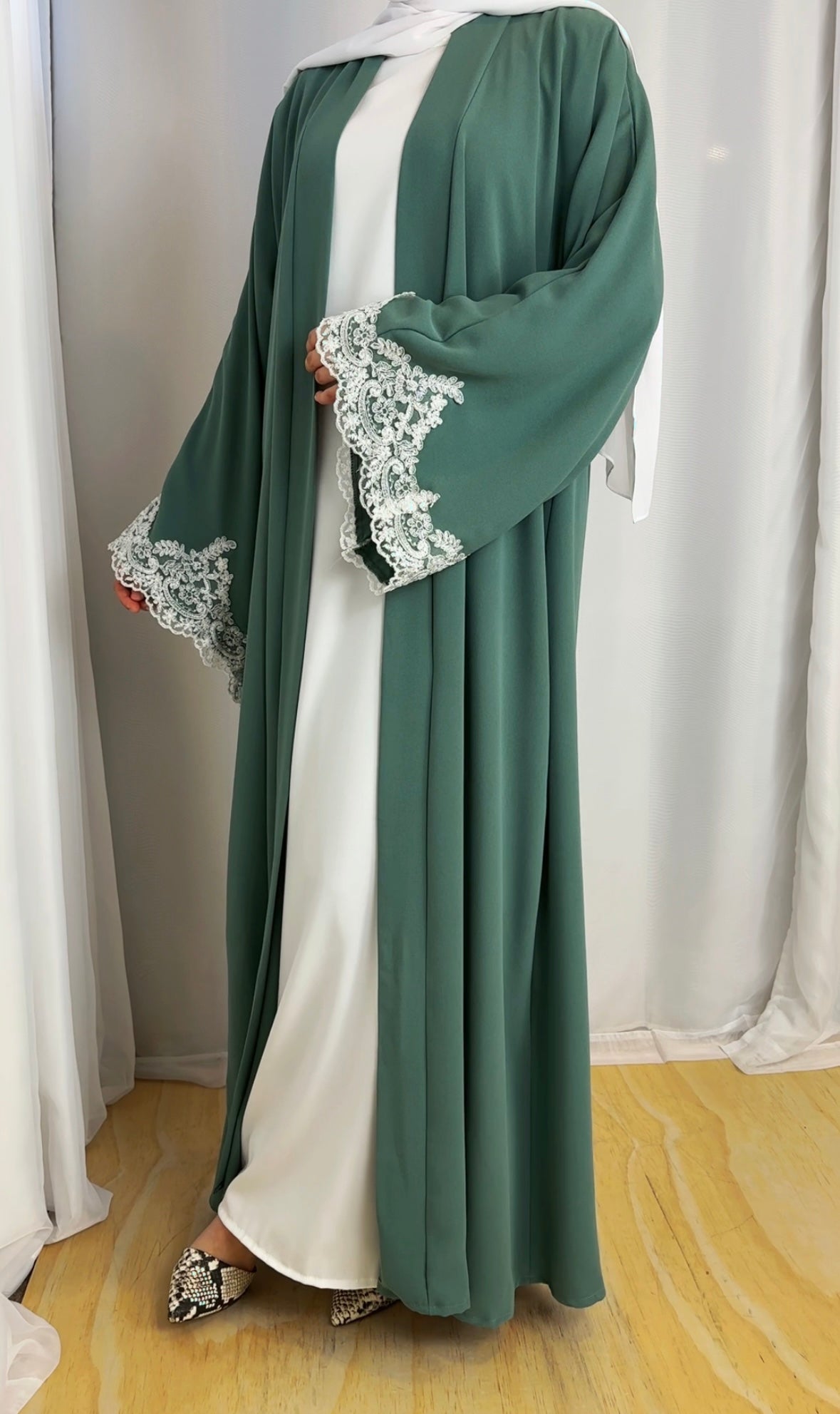 Abeer Abaya Set - Pistachio