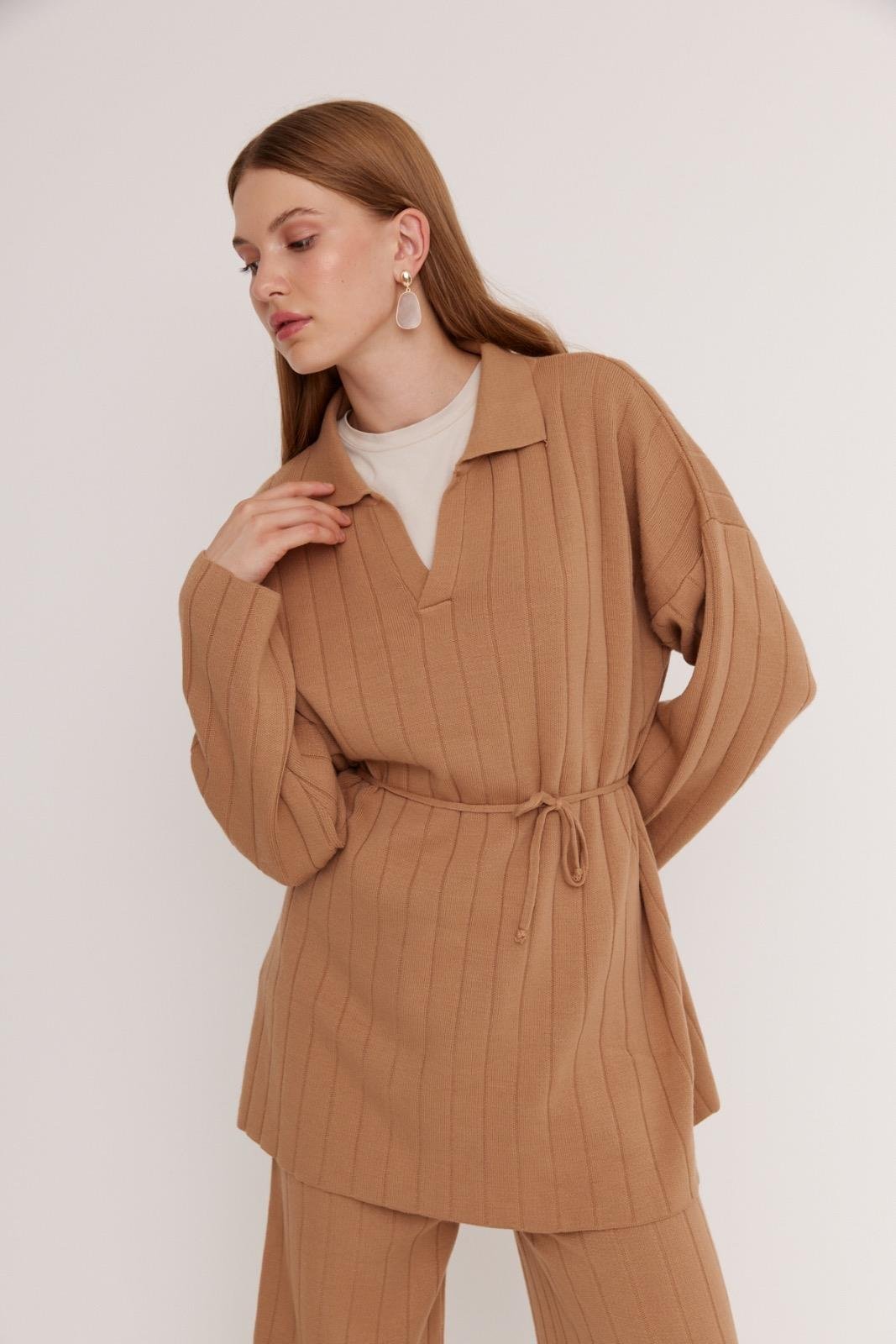 Niveen Knit Set - Tan