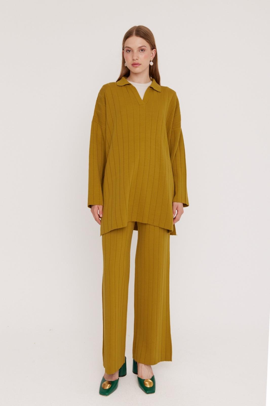 Niveen Knit Set - Dark Mustard